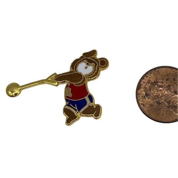 1980 Moscow Olympics Misha Bear Weightlifting Enamel Pin Soviet Games A562 - Picture 2 of 4